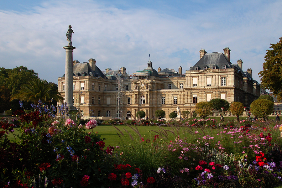 122 Luxembourg Gardens
