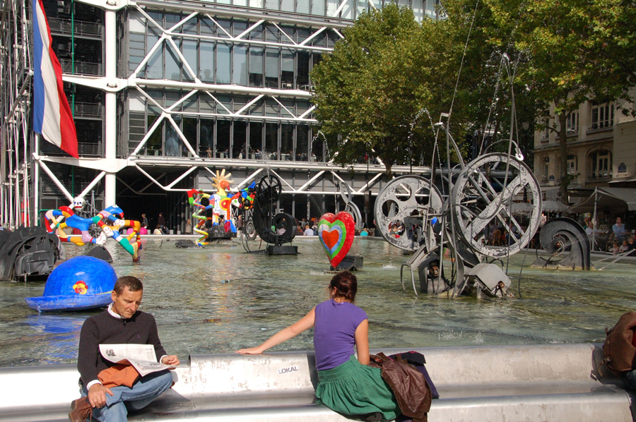 211 Pompidou Center   Museum